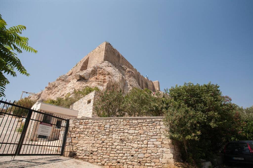 Villa At The Foot Of Acropolis. Atenas Exterior foto