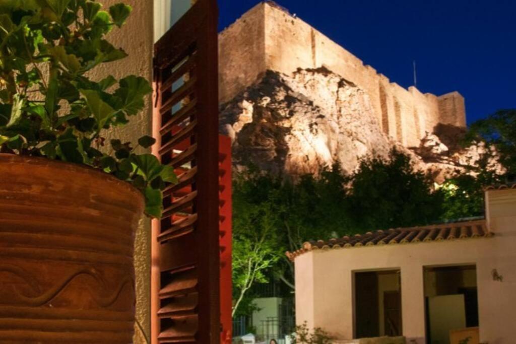 Villa At The Foot Of Acropolis. Atenas Exterior foto